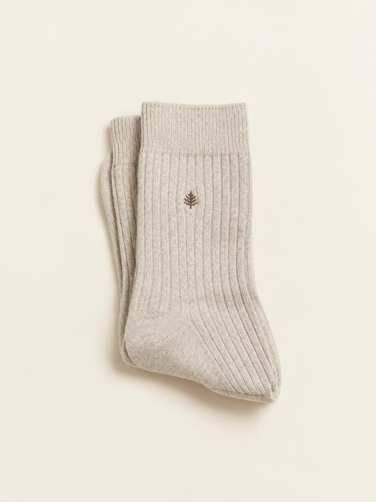 The Signature socks, everyday rib with a small embroidered motif.
